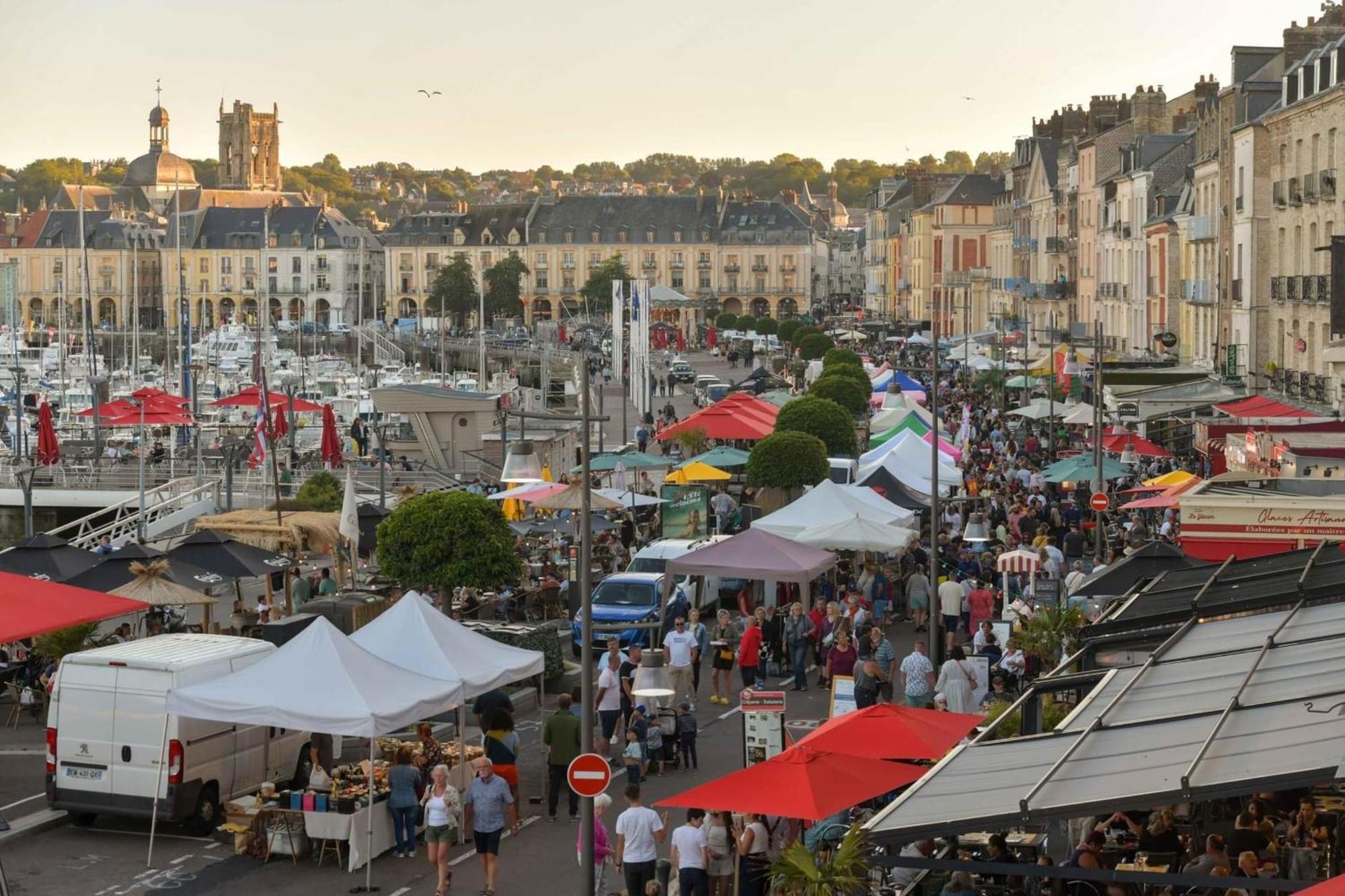 Dm20 - Les Arcades Vue Sur Le Port Apartman Dieppe Kültér fotó